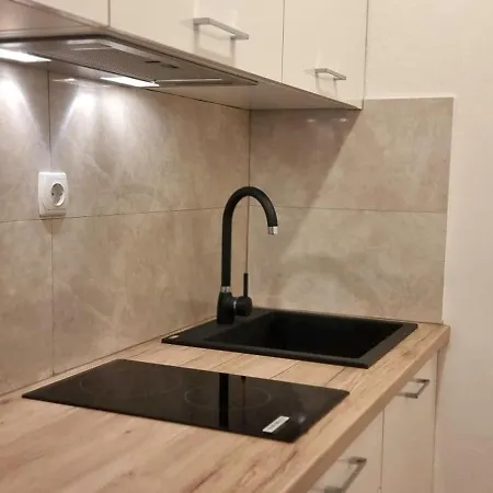 Lighthouse Center Гостевой дом Задар