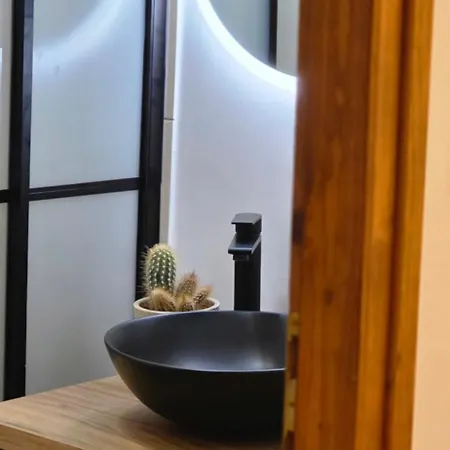 Гостевой дом Lighthouse Center 3*