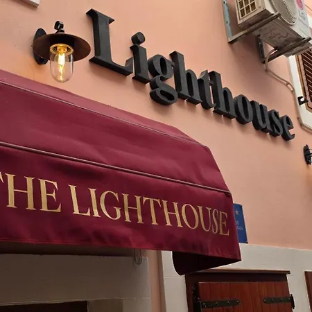 Lighthouse Center Konukevi 3*