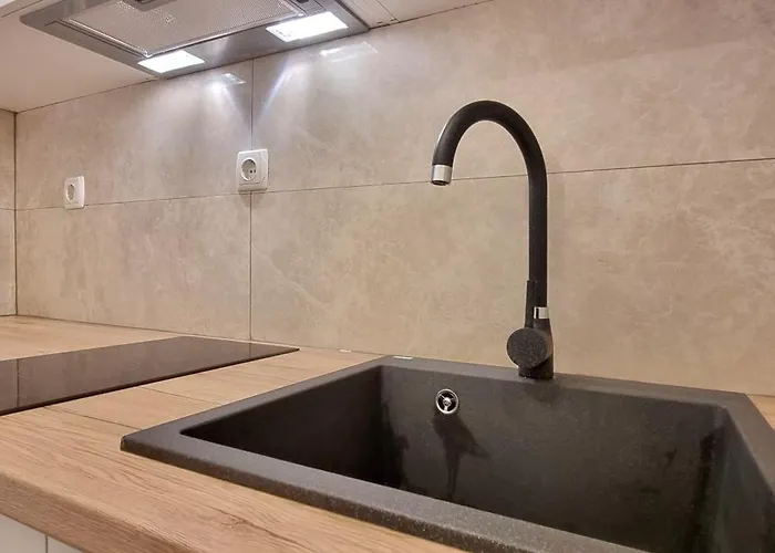 Lighthouse Center 3* Задар