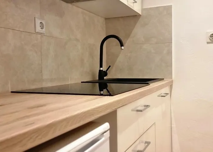 Гостевой дом Lighthouse Center 3*