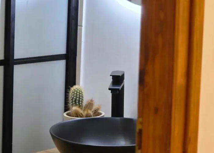 Гостевой дом Lighthouse Center 3*